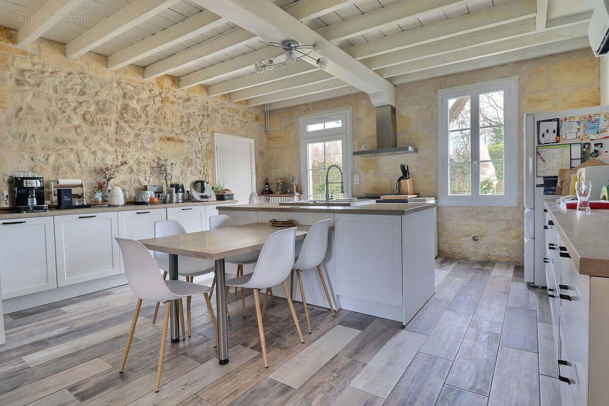 Maison à SAINTE-EULALIE