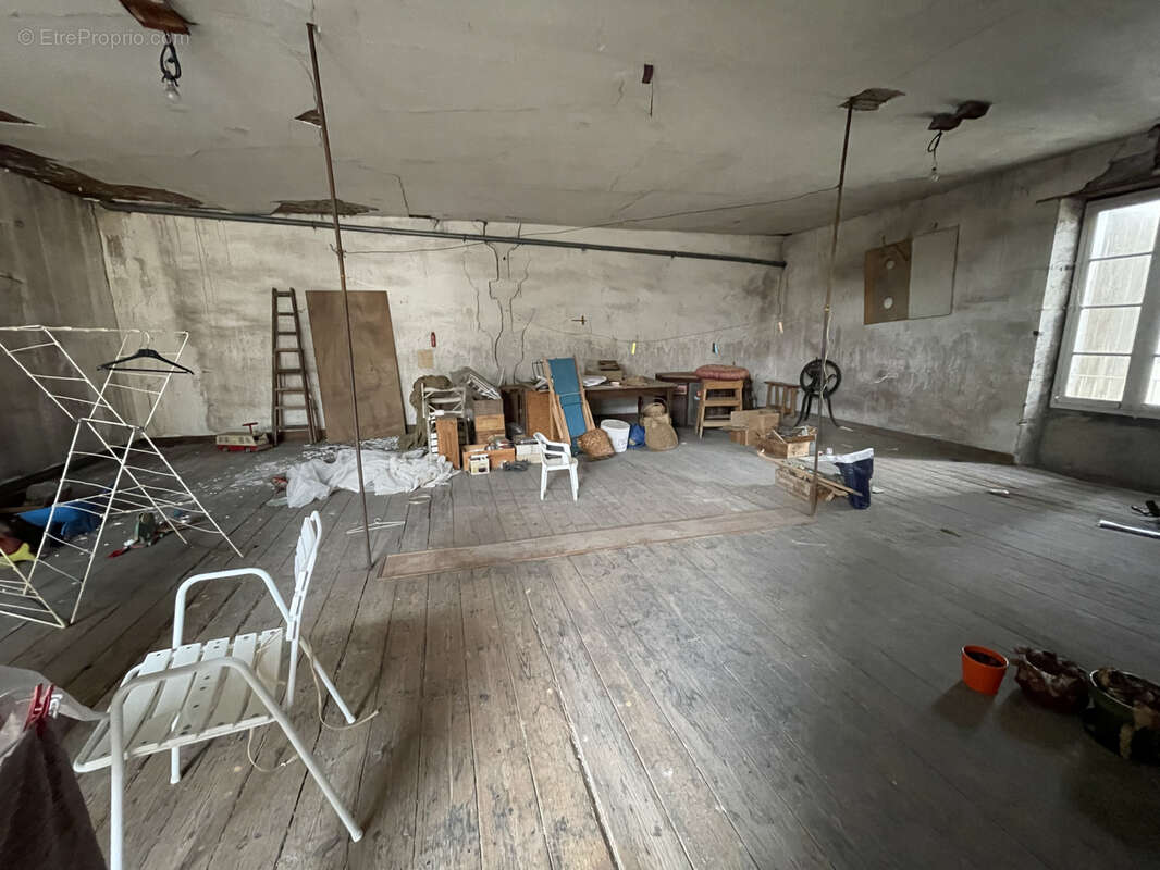 Appartement à COGNAC