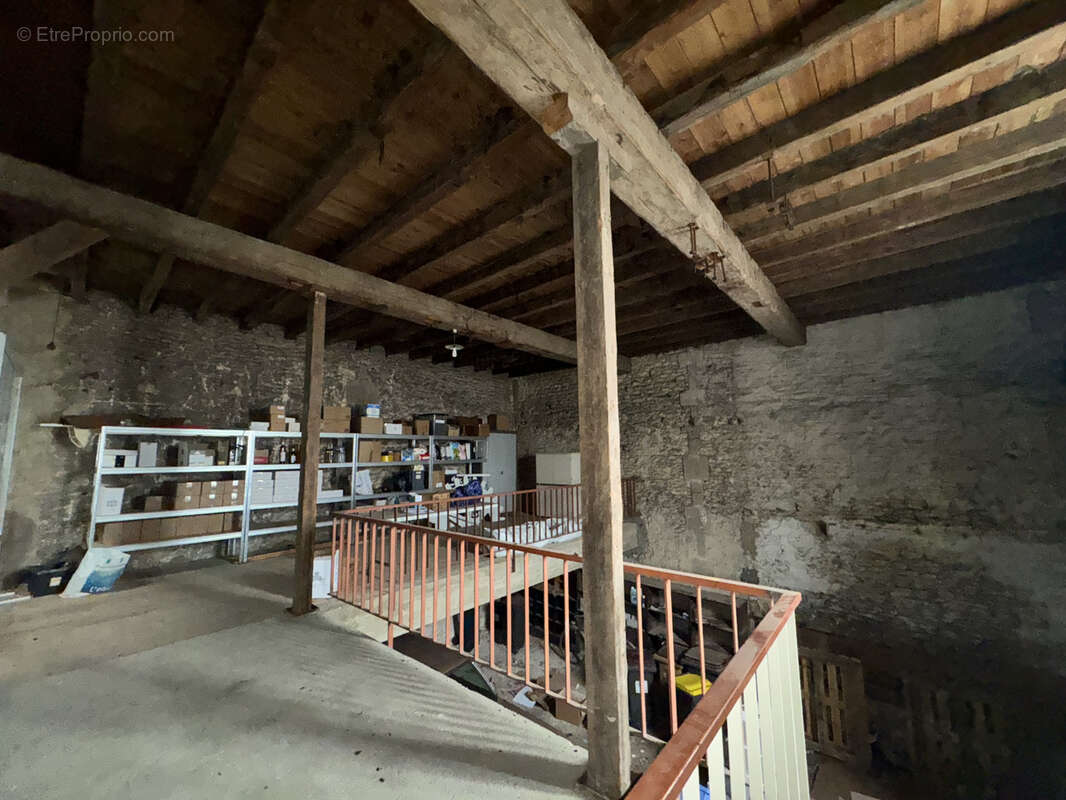 Appartement à COGNAC