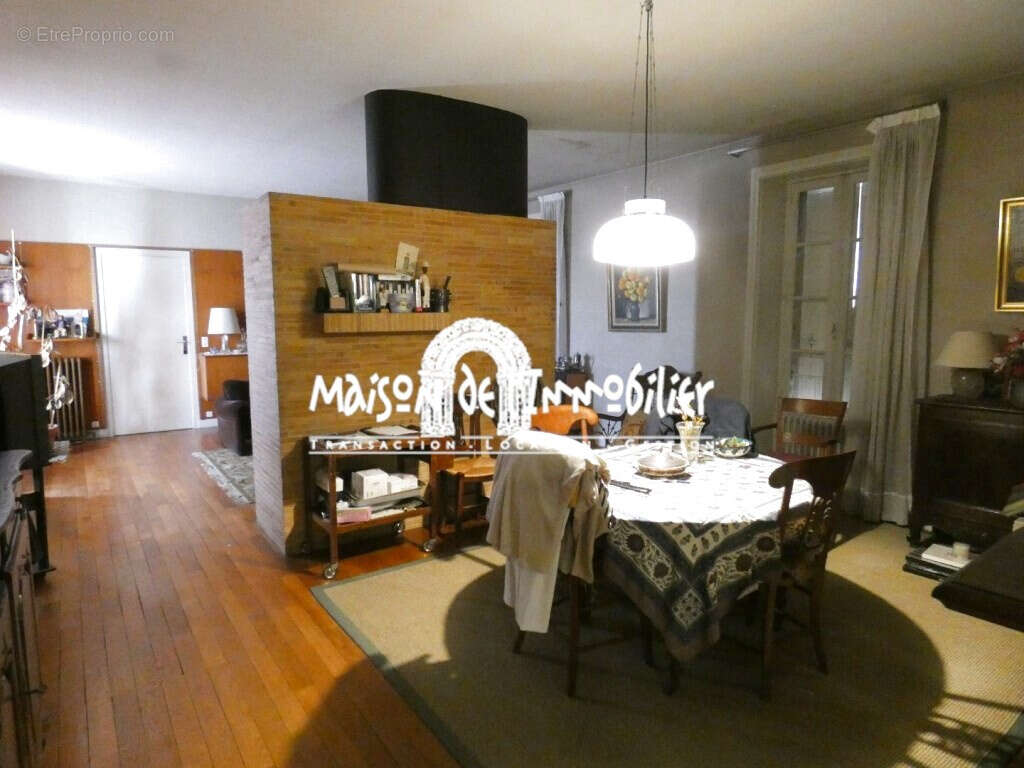 Appartement à COGNAC