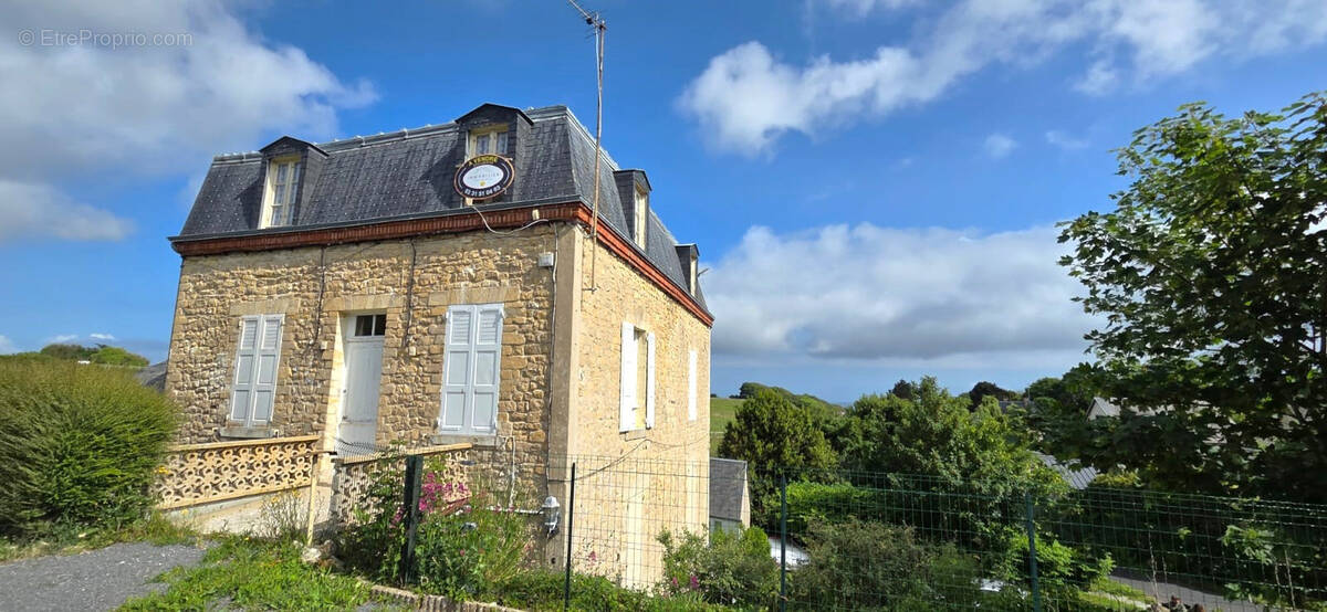 Appartement à VIERVILLE-SUR-MER
