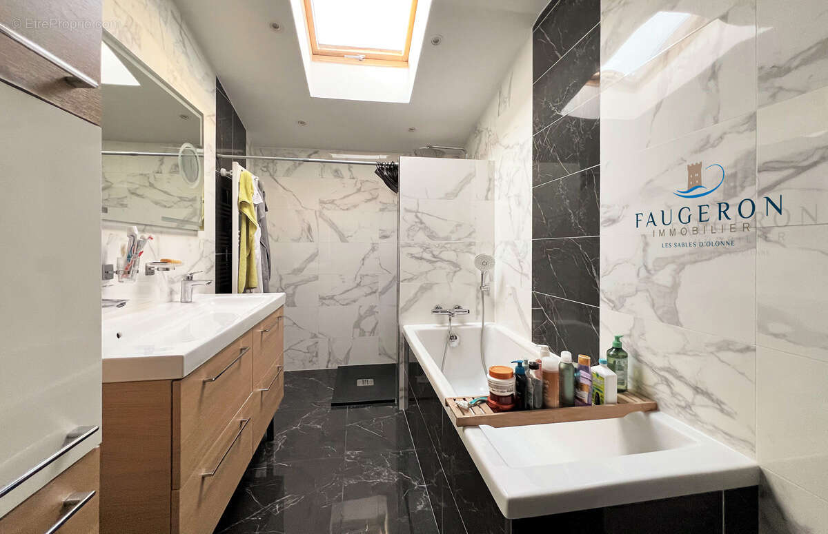 Maison à GROSBREUIL