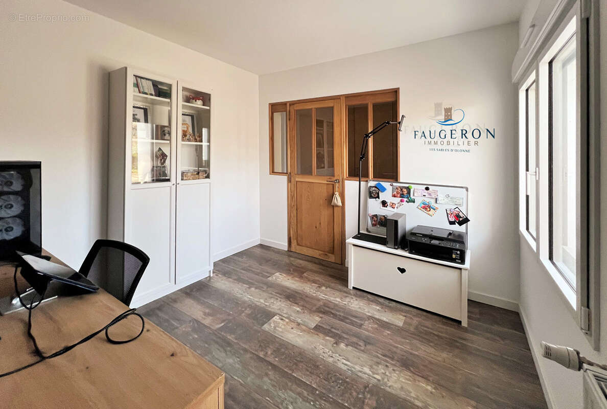 Maison à GROSBREUIL