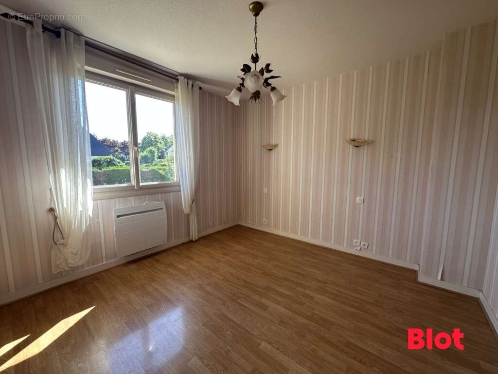 Maison à CHATEAUGIRON