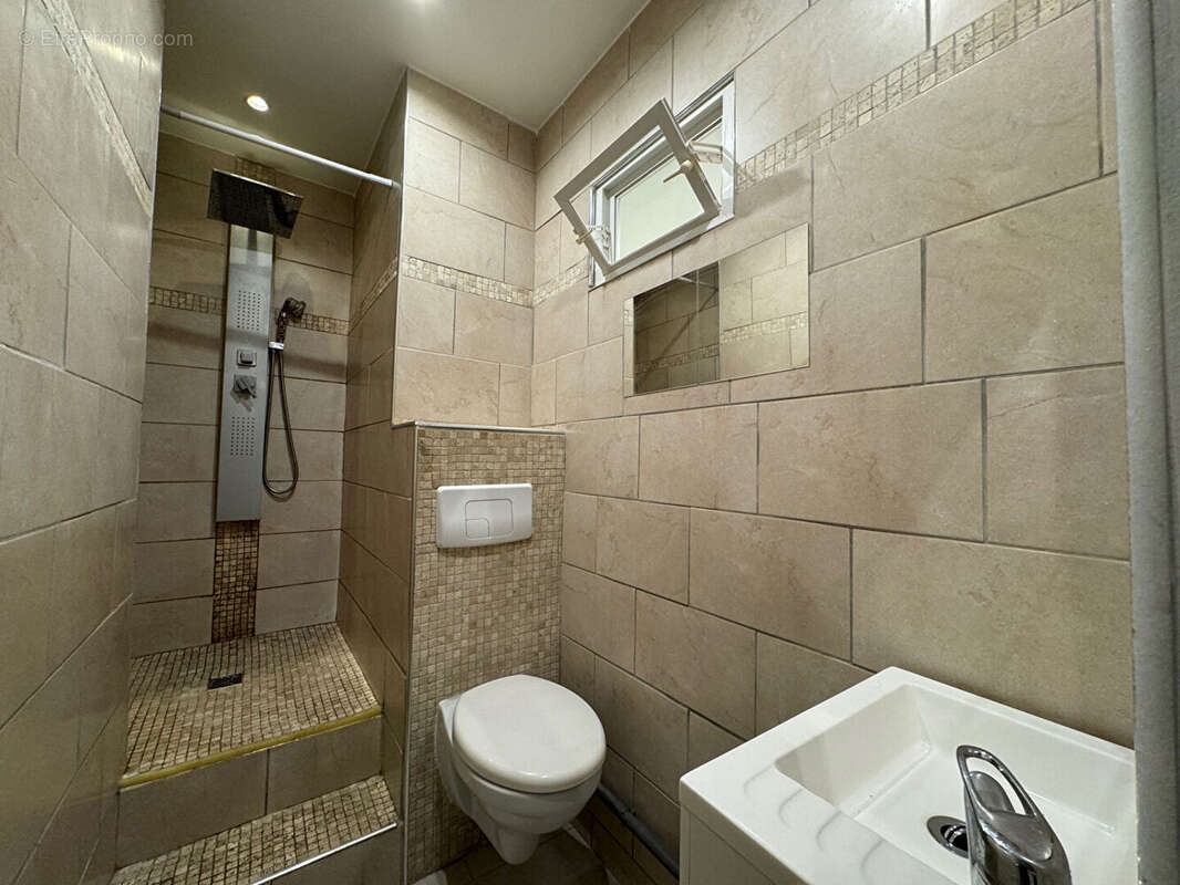 Autre à MARSEILLE-15E