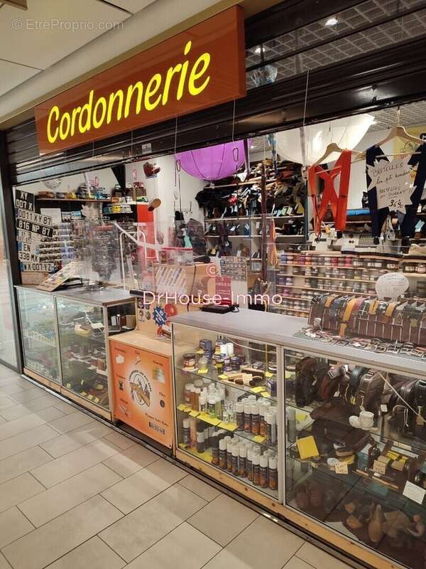 Commerce à BOISSEUIL