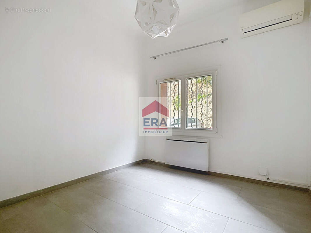 Appartement à MARSEILLE-14E