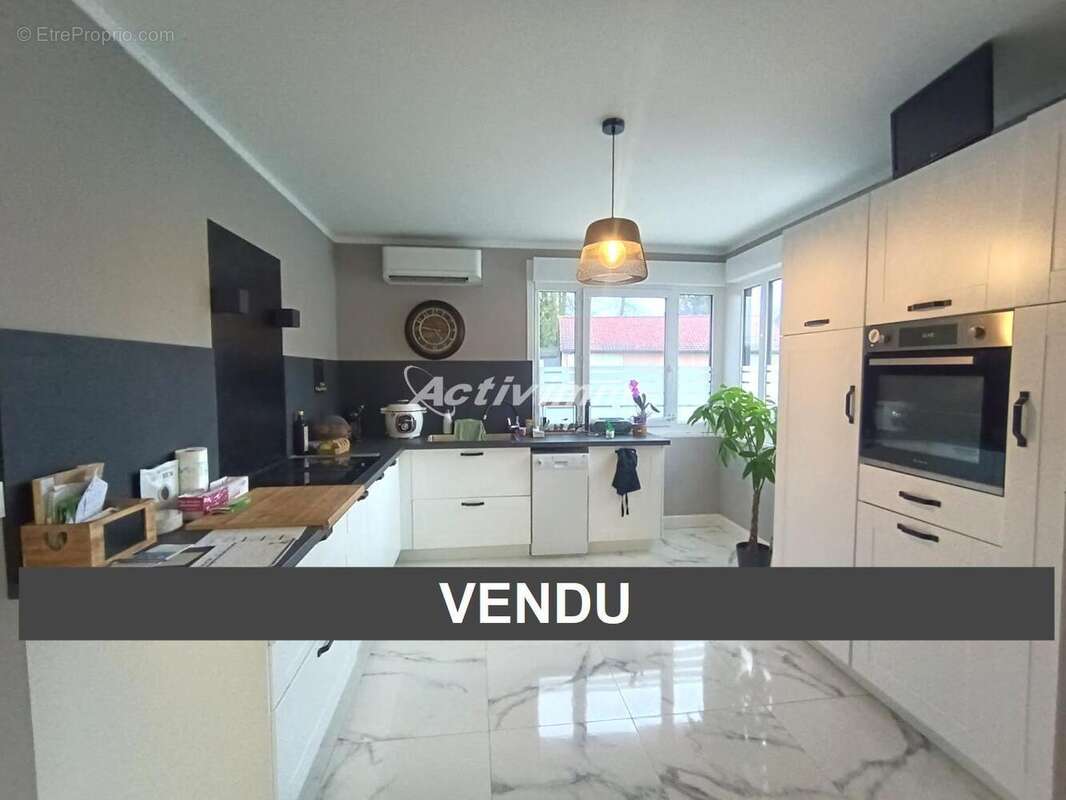 4256 (8) - Maison à HESDIN