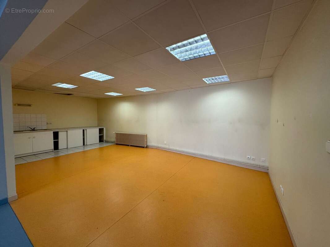 Commerce à CHARLEVILLE-MEZIERES