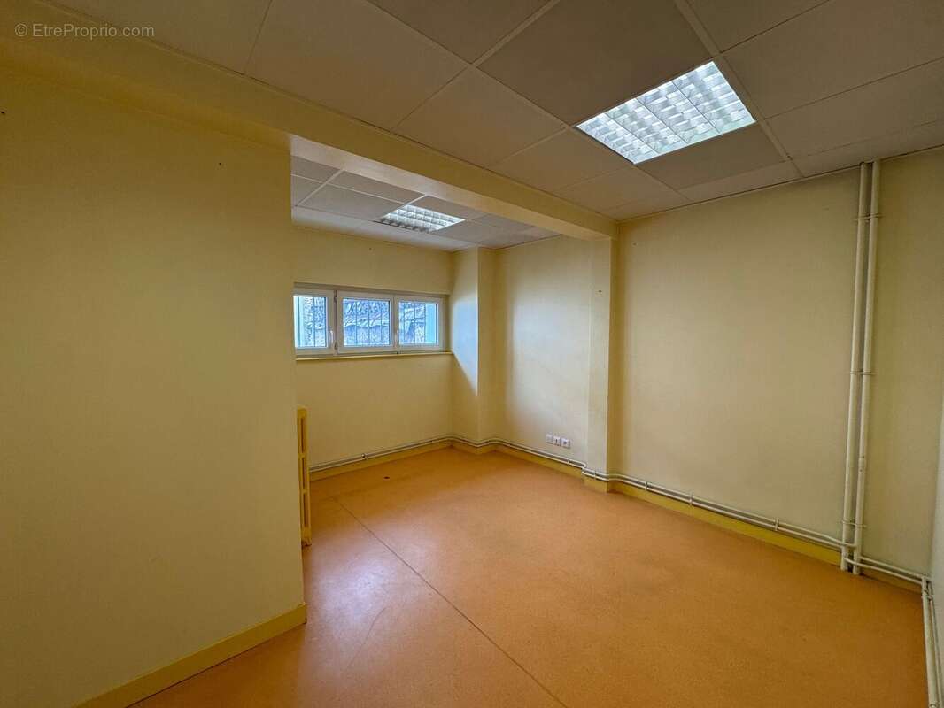 Commerce à CHARLEVILLE-MEZIERES