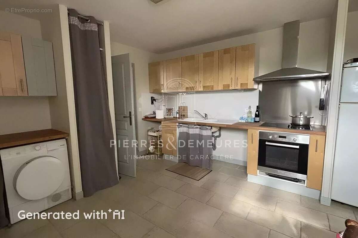 Maison à MONTIPOURET