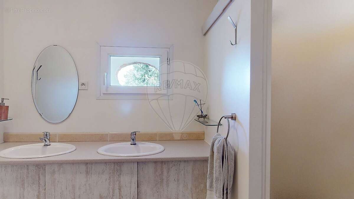 Maison à BOUZONVILLE-AUX-BOIS