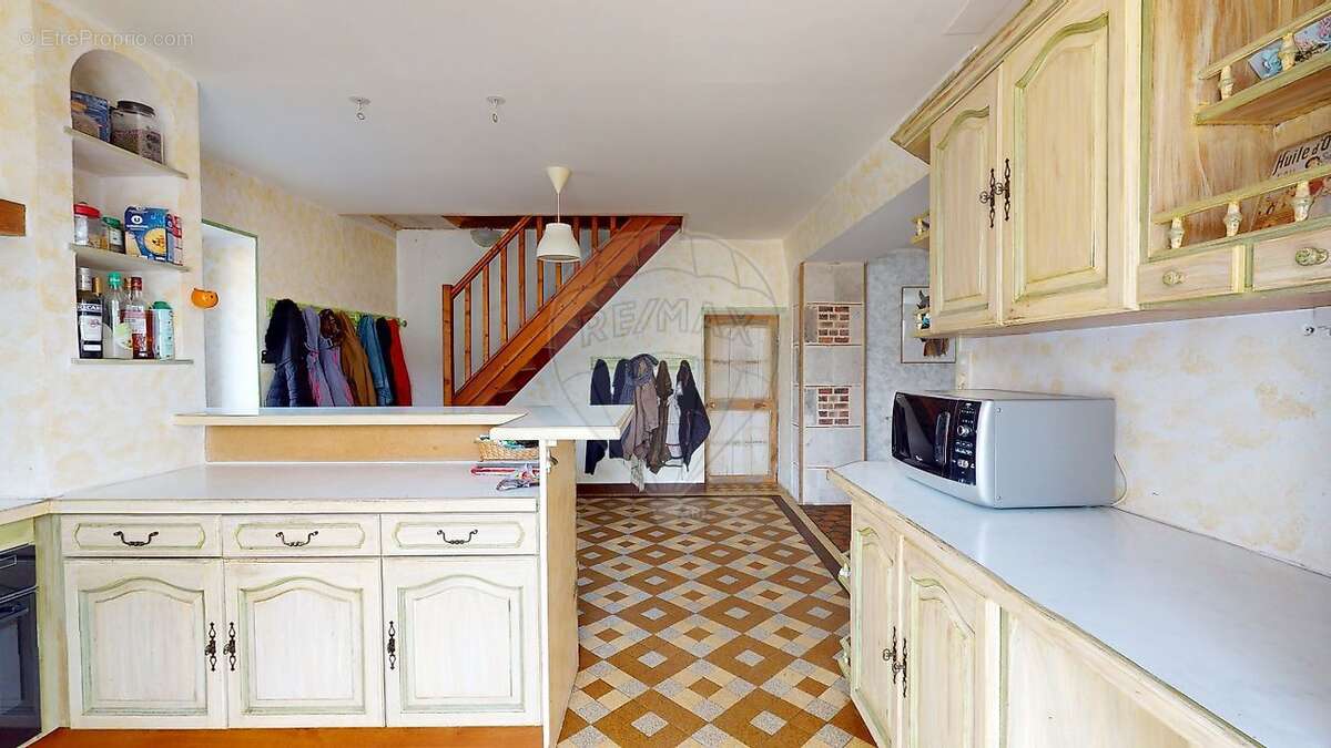 Maison à BOUZONVILLE-AUX-BOIS