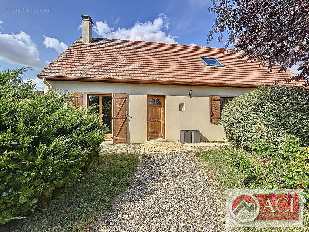 Maison à MAGNY-EN-VEXIN