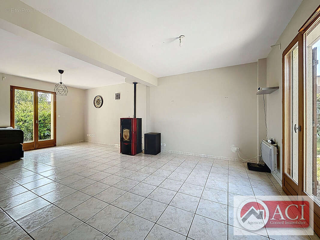 Maison à MAGNY-EN-VEXIN