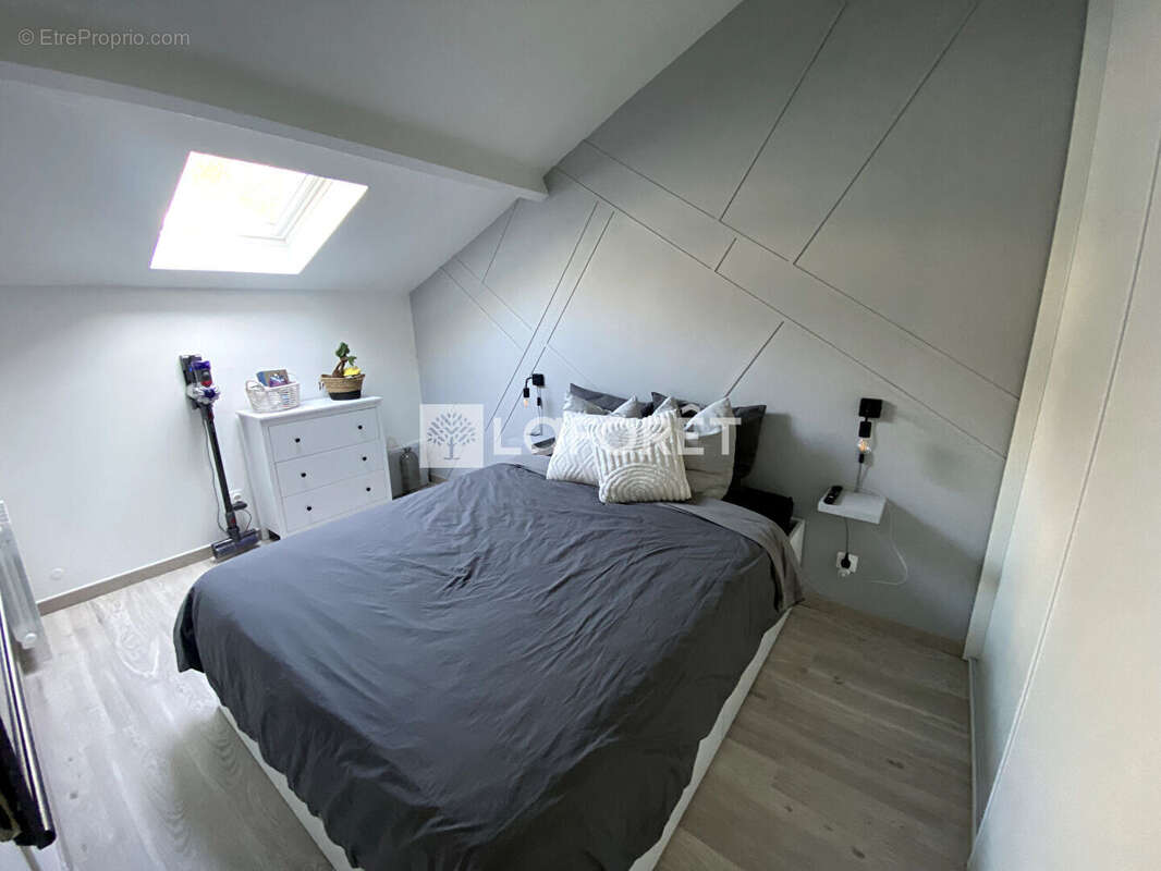 Appartement à JUZIERS