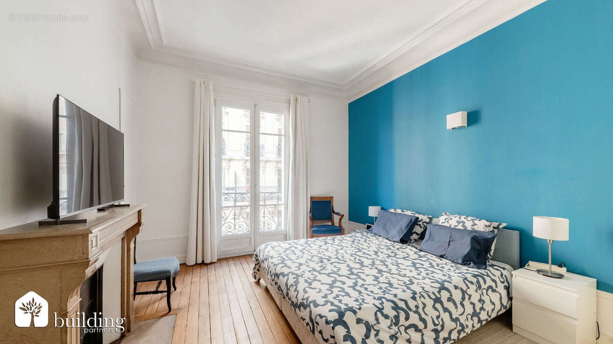 Appartement à LEVALLOIS-PERRET