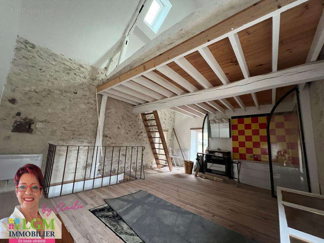 Maison à CONDE-EN-BRIE