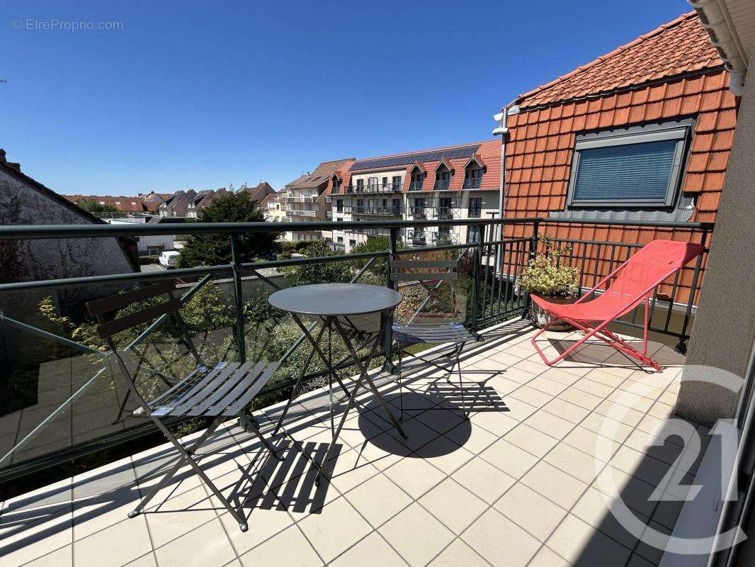 Appartement à NESLES