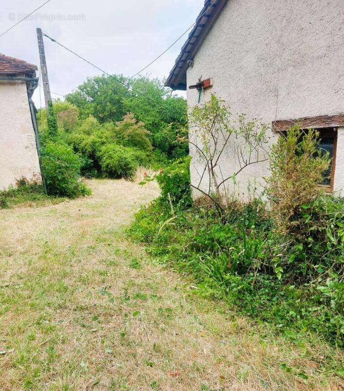 Maison à TOCANE-SAINT-APRE