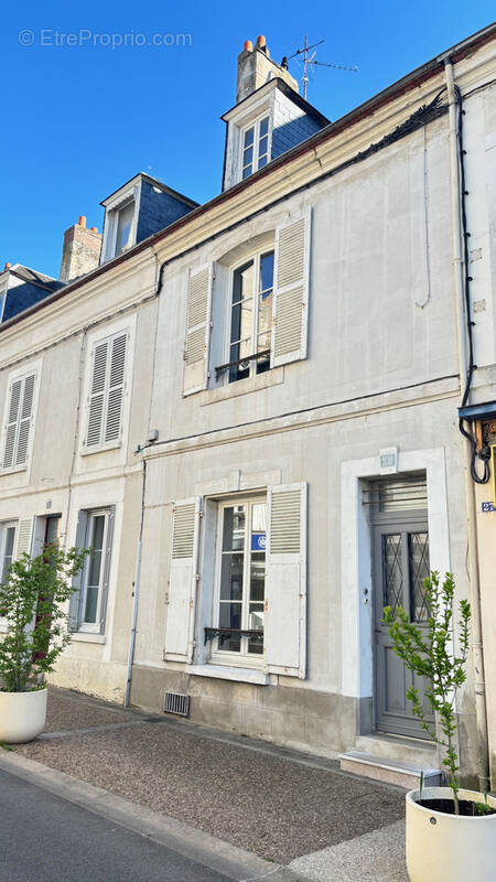 Maison à CHATEAUDUN