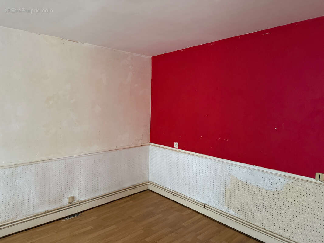 Maison à MARCILLAT-EN-COMBRAILLE