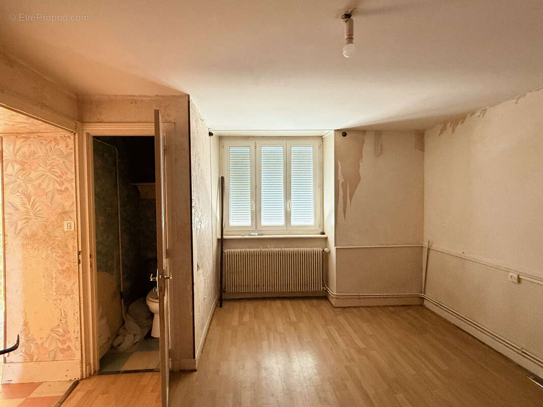 Maison à MARCILLAT-EN-COMBRAILLE