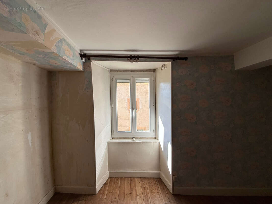 Maison à MARCILLAT-EN-COMBRAILLE