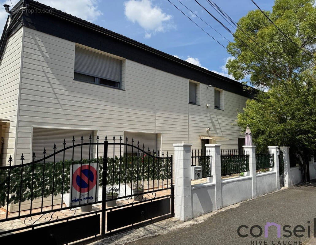 Maison à LE KREMLIN-BICETRE