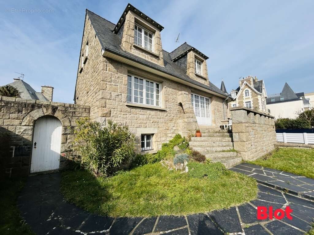 Maison à SAINT-MALO