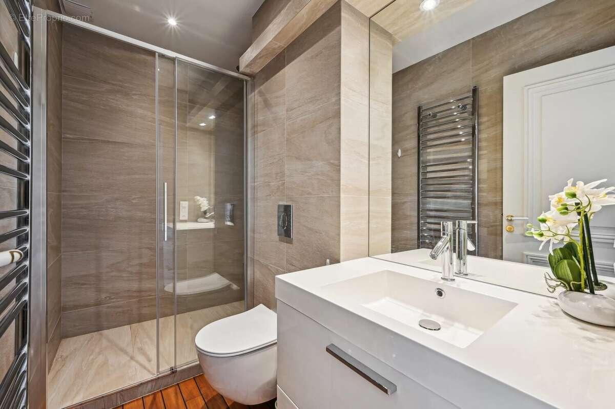 Maison à MOUANS-SARTOUX