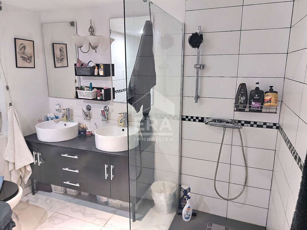 Maison à LACAPELLE-MARIVAL