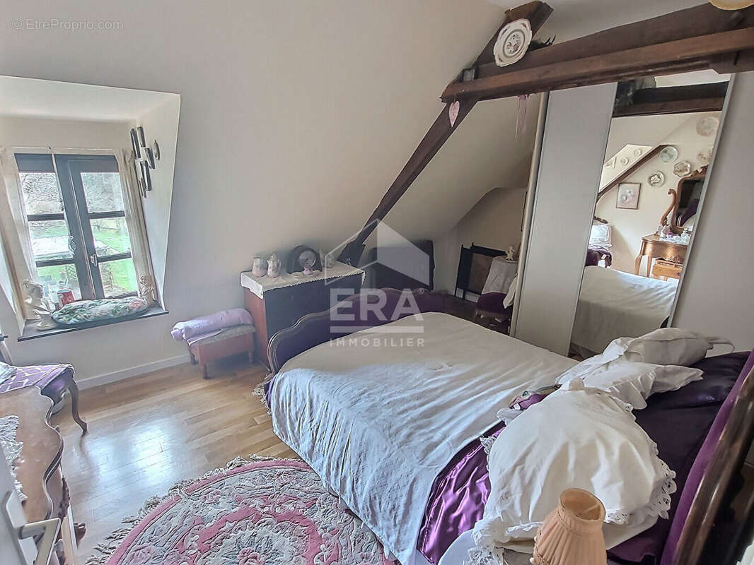 Maison à LACAPELLE-MARIVAL