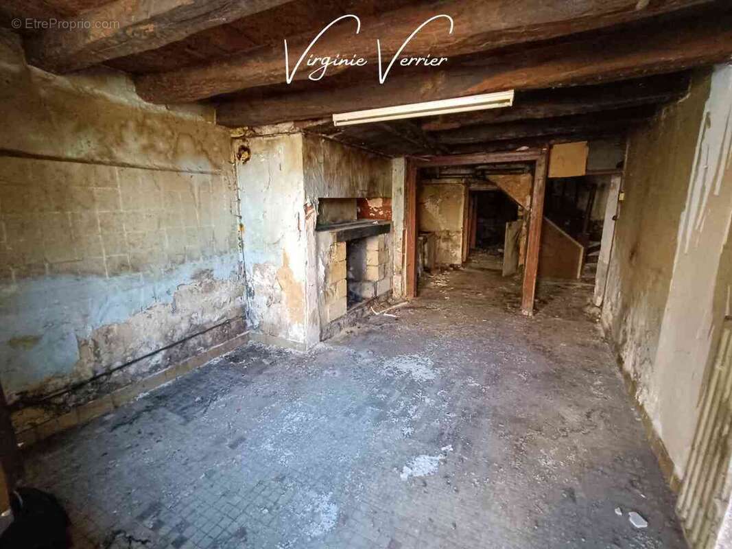 Appartement à TERRASSON-LAVILLEDIEU