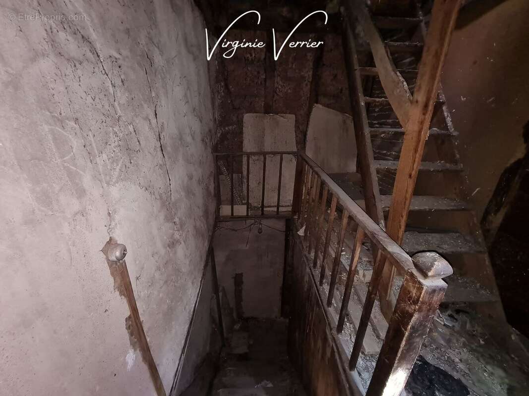 Appartement à TERRASSON-LAVILLEDIEU