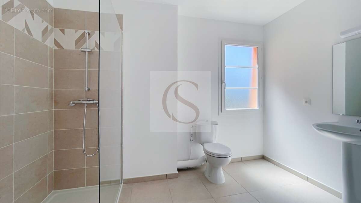 Appartement à TARADEAU