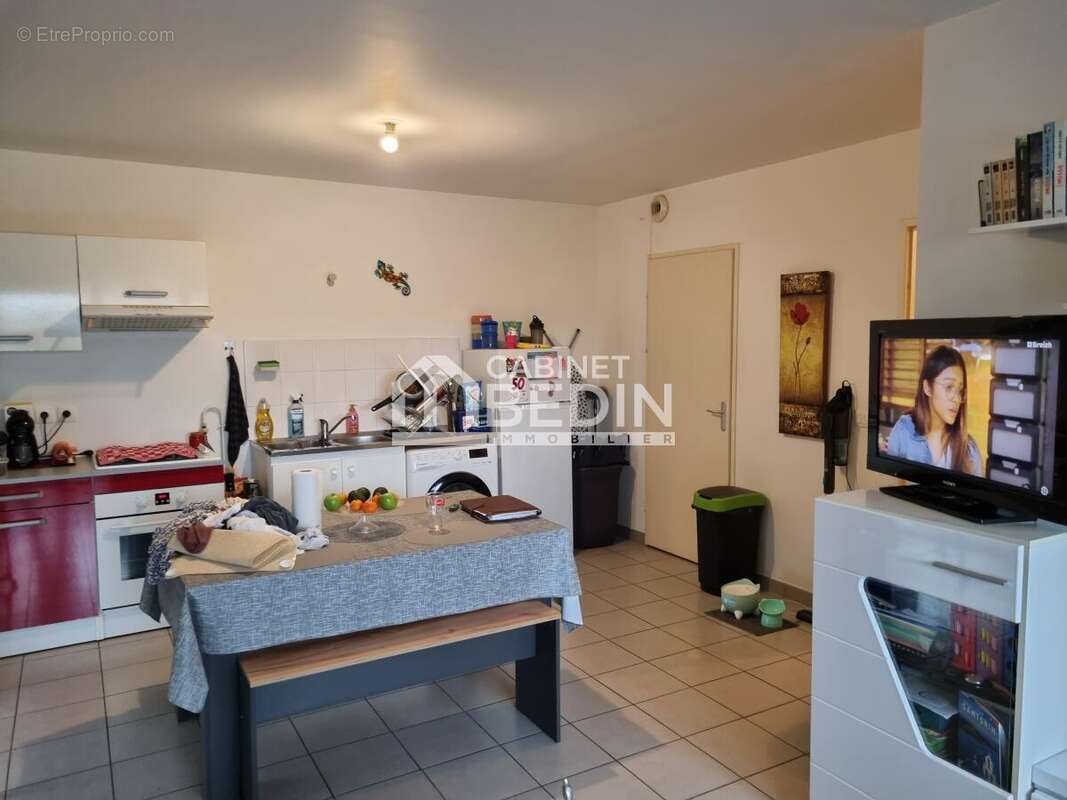 Appartement à VILLENAVE-D&#039;ORNON