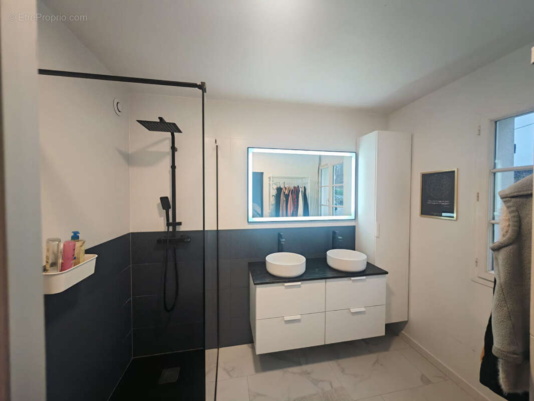 Maison à VERNOU-SUR-BRENNE