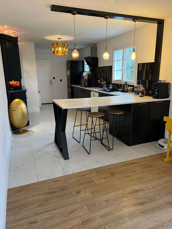 Maison à VERNOU-SUR-BRENNE