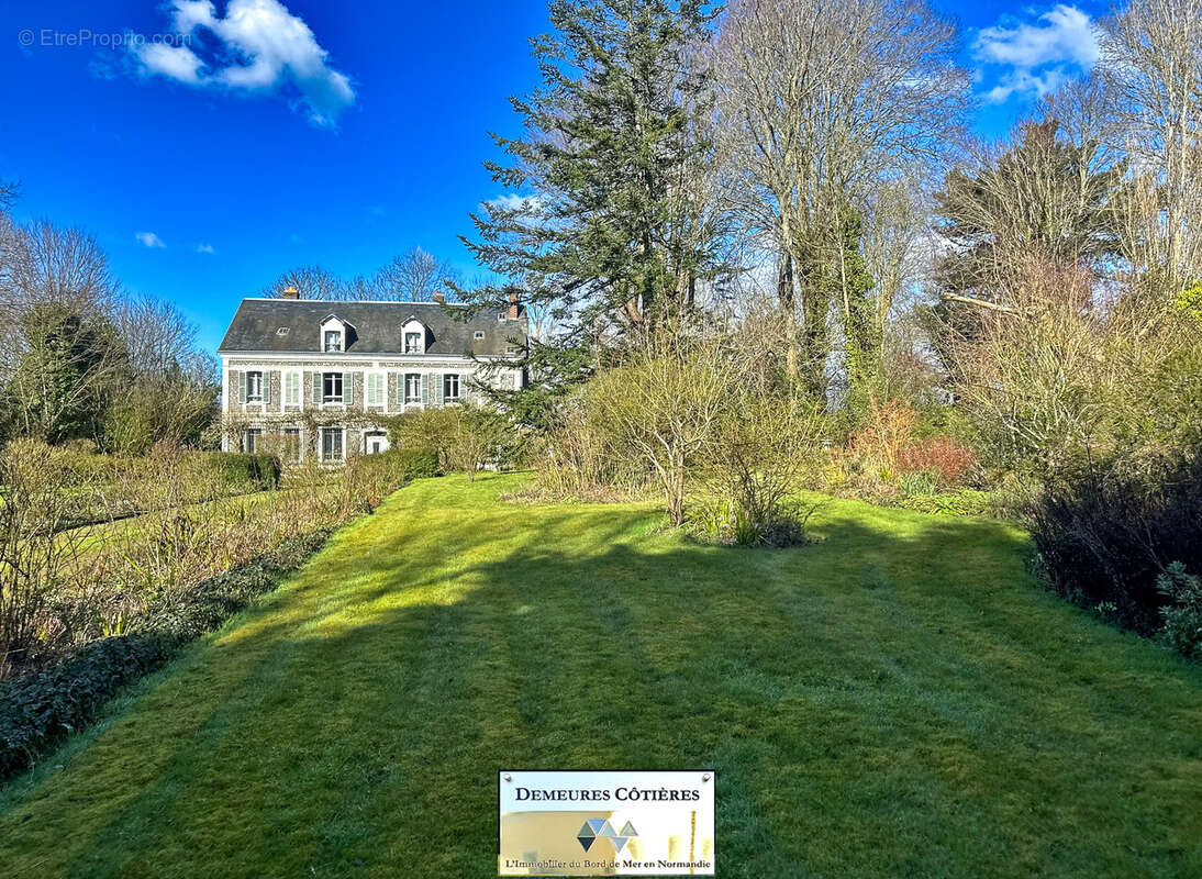 Maison à OCTEVILLE-SUR-MER
