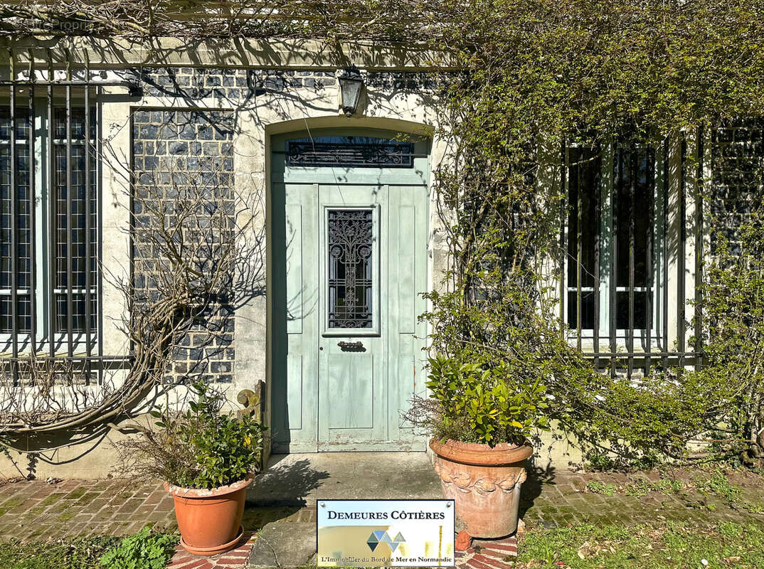 Maison à OCTEVILLE-SUR-MER