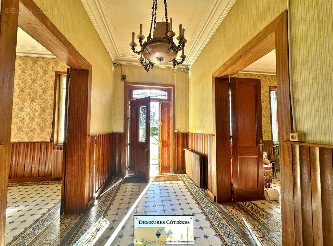 Maison à OCTEVILLE-SUR-MER