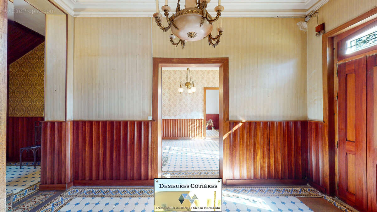 Maison à OCTEVILLE-SUR-MER