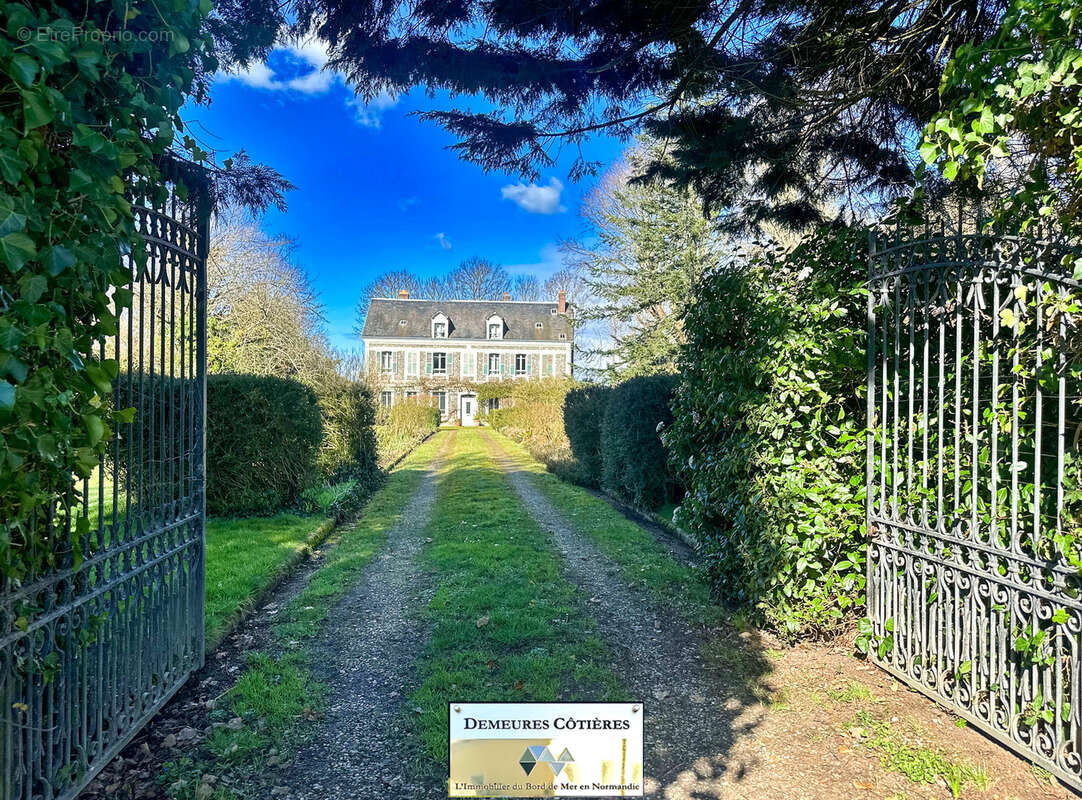 Maison à OCTEVILLE-SUR-MER