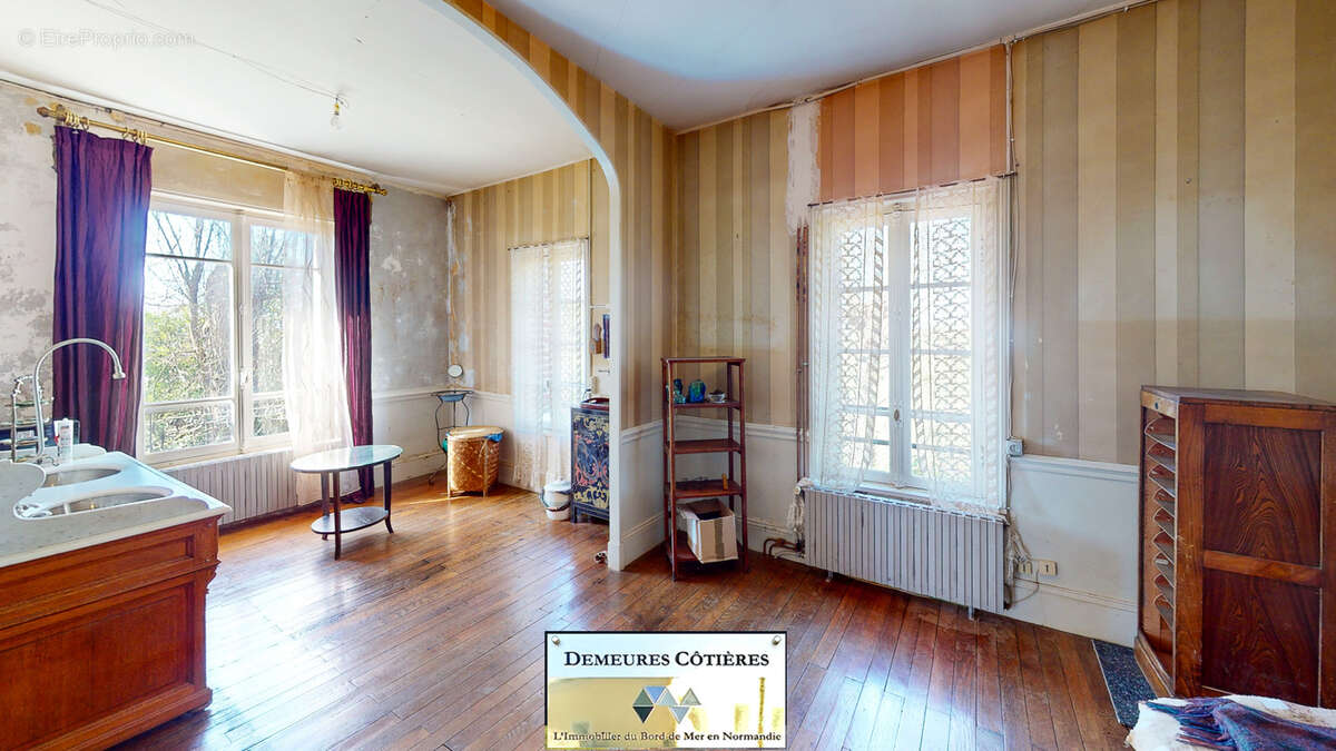 Maison à OCTEVILLE-SUR-MER