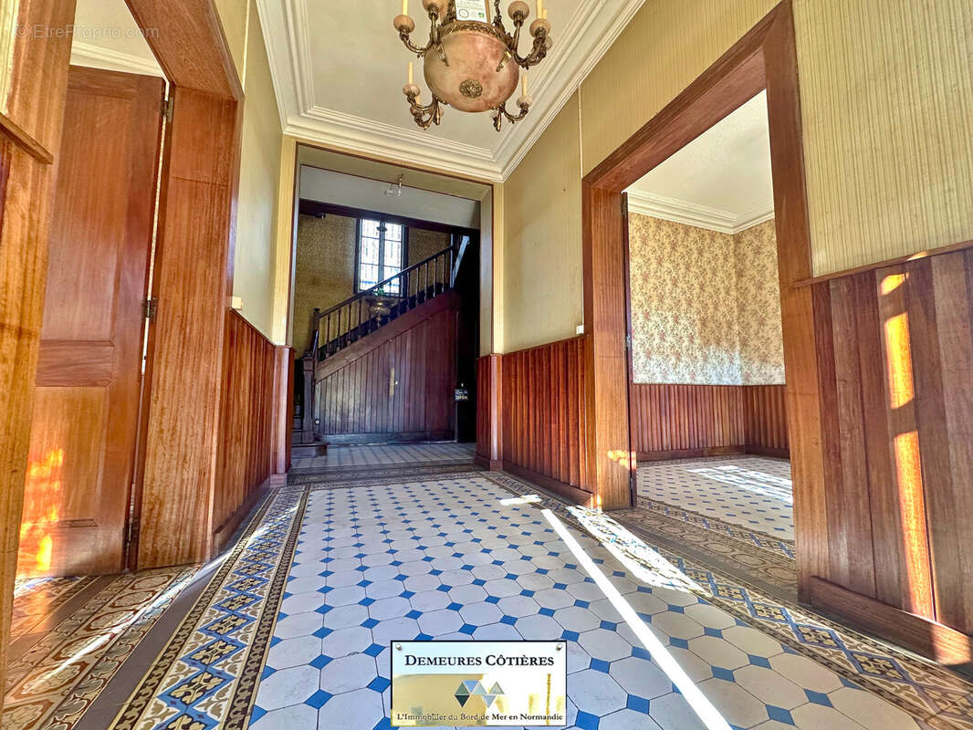 Maison à OCTEVILLE-SUR-MER