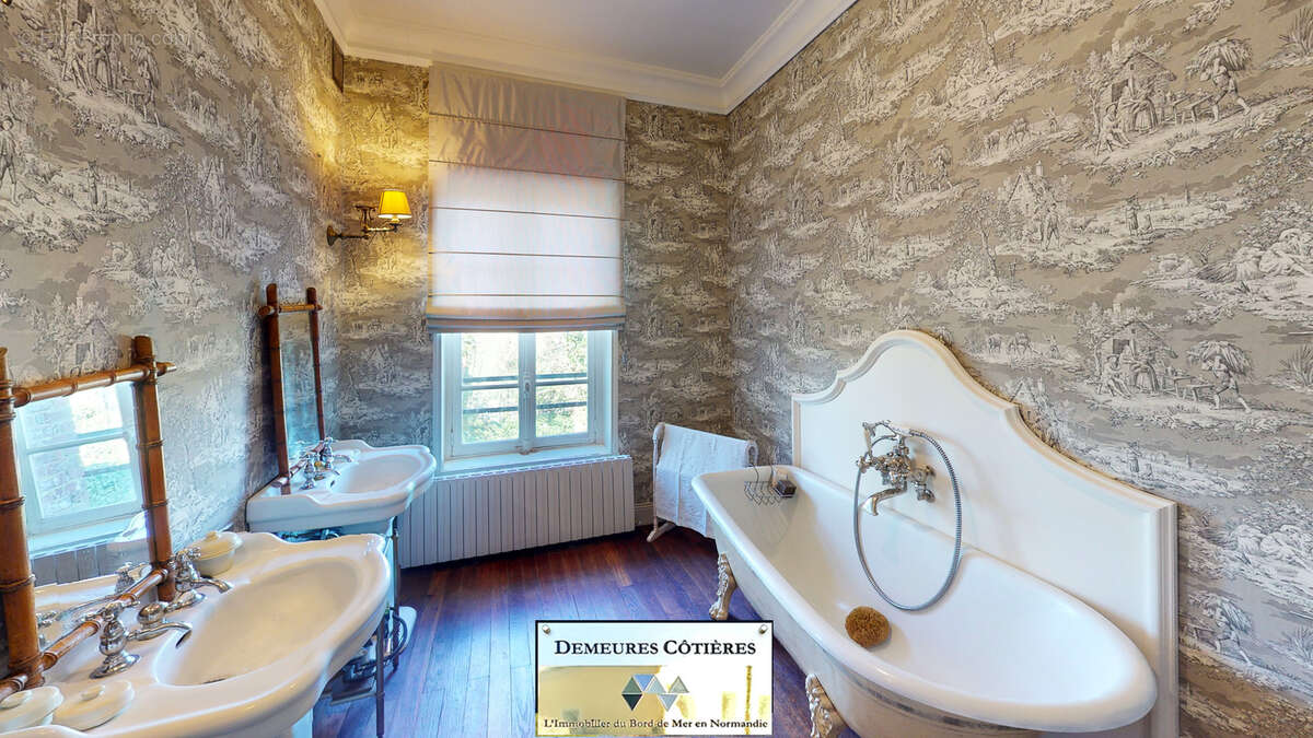 Maison à OCTEVILLE-SUR-MER