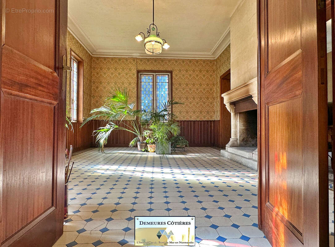 Maison à OCTEVILLE-SUR-MER