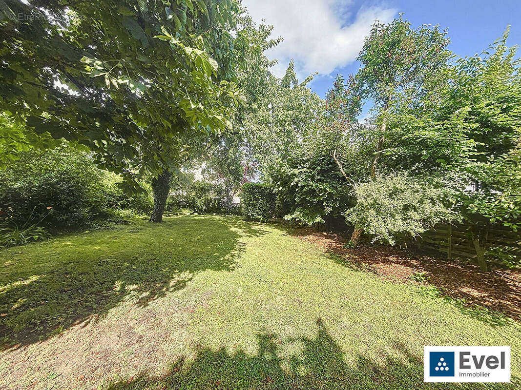 Maison à MONTIGNY-LES-METZ