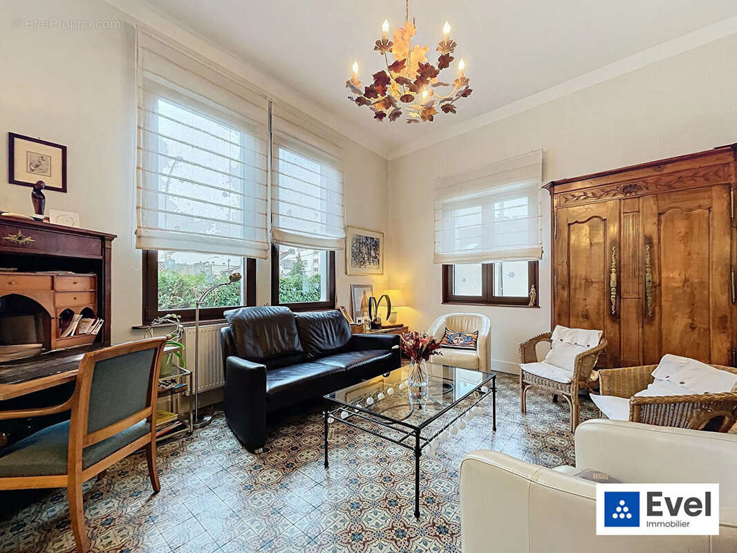 Maison à MONTIGNY-LES-METZ